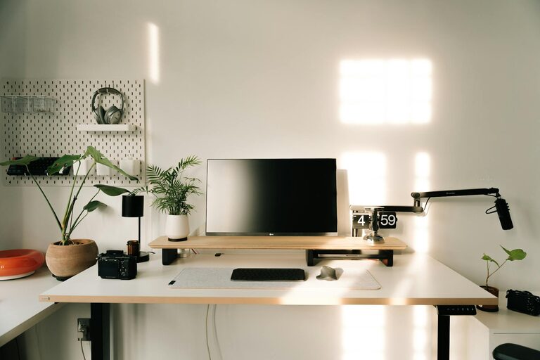 Tips for Creating a Sustainable and Organised Home Office Space